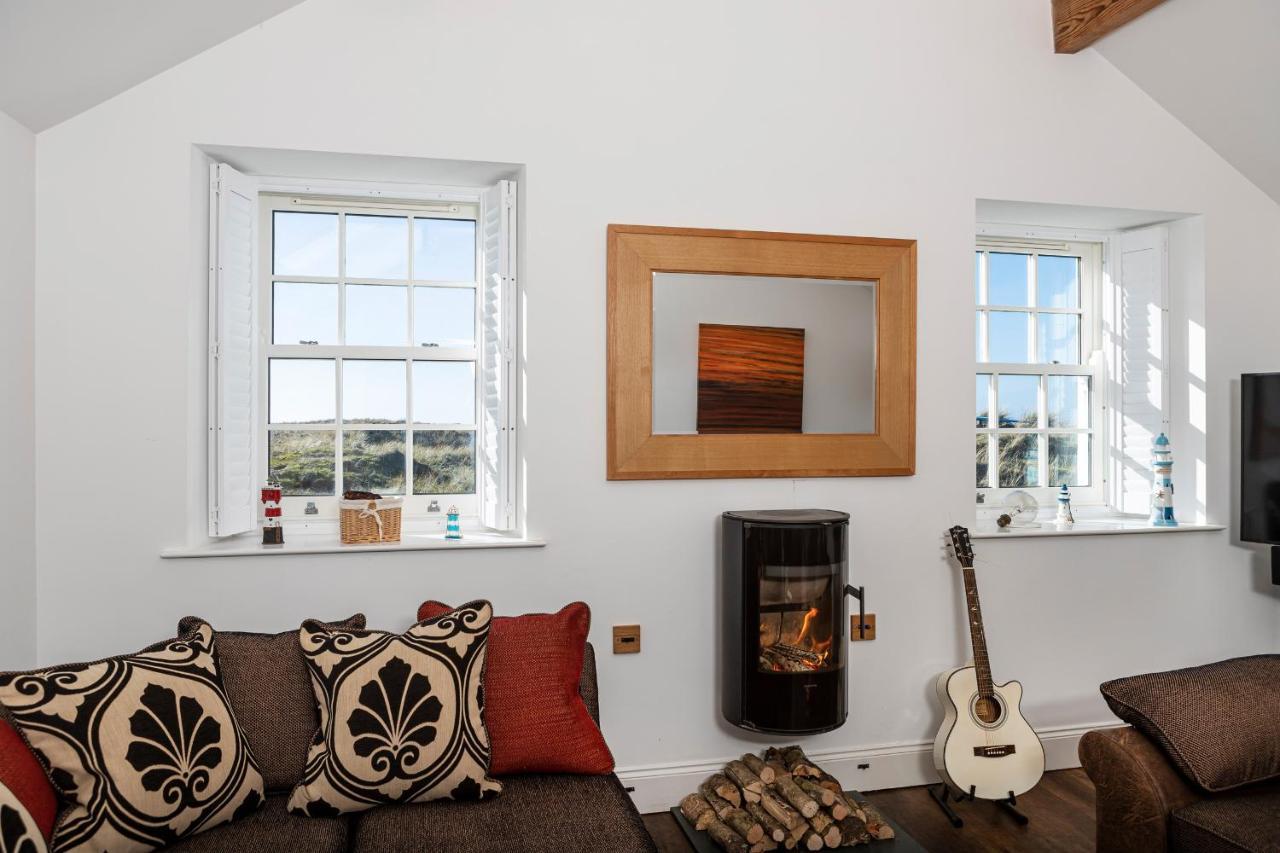 Finest Retreats - Lighthouse Cottage Rampside Extérieur photo