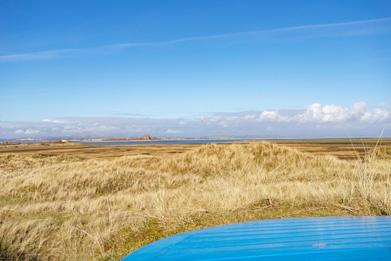 Finest Retreats - Lighthouse Cottage Rampside Extérieur photo